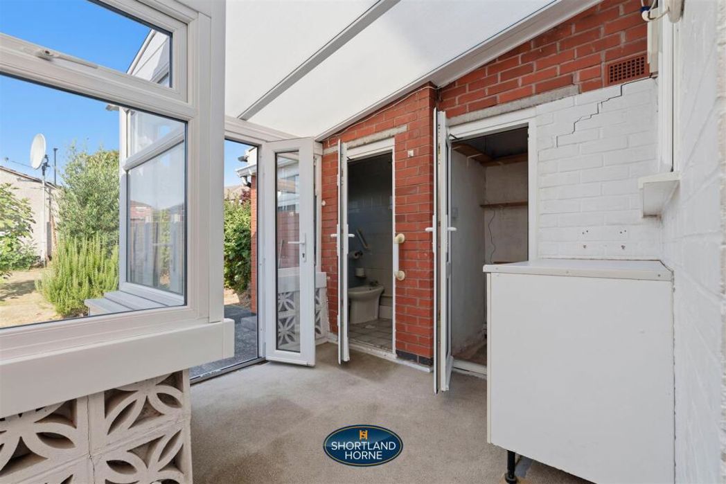 Property image 11 of 30