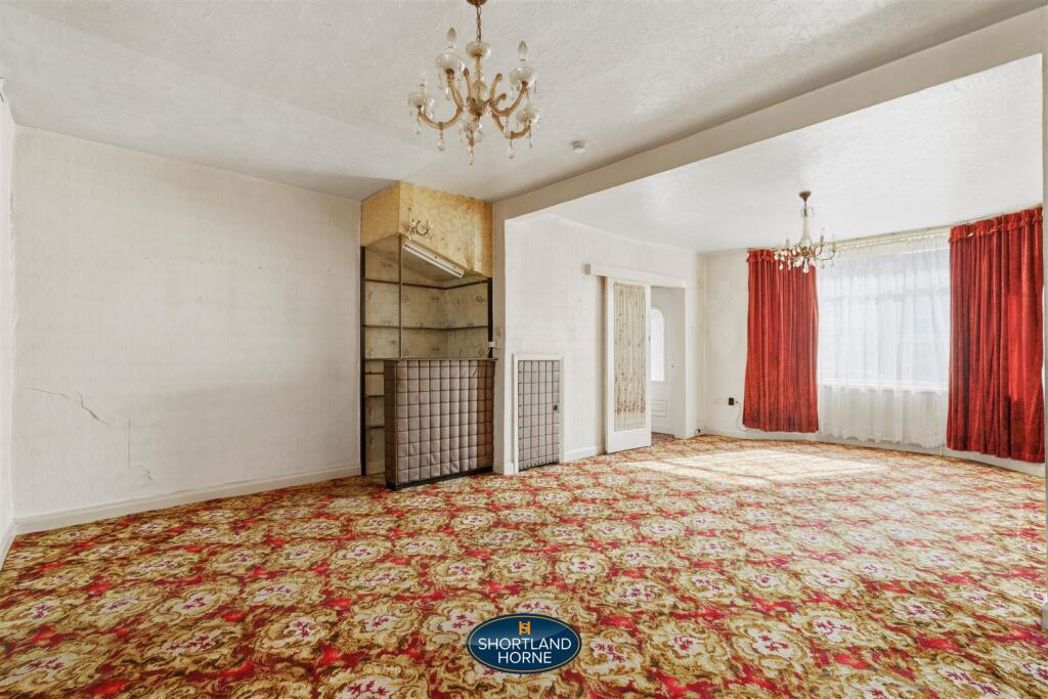 Property image 6 of 30