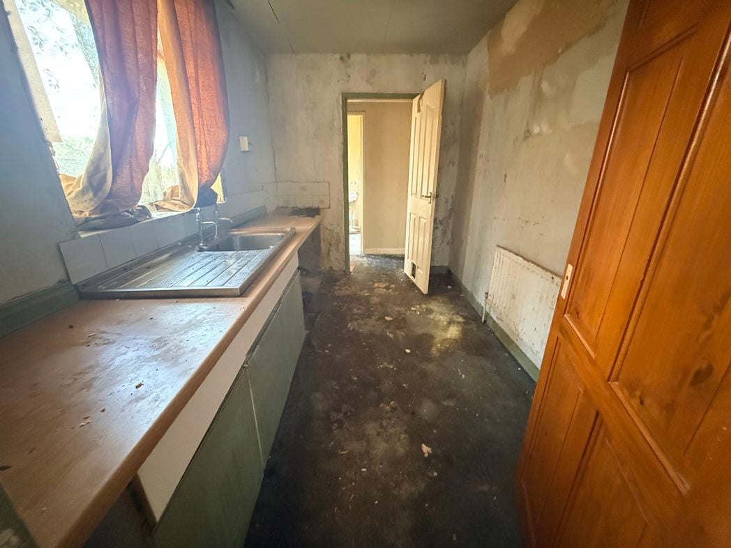 Kitchen Lower Flat