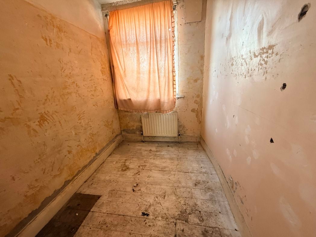 Bedroom 2 Lower Flat
