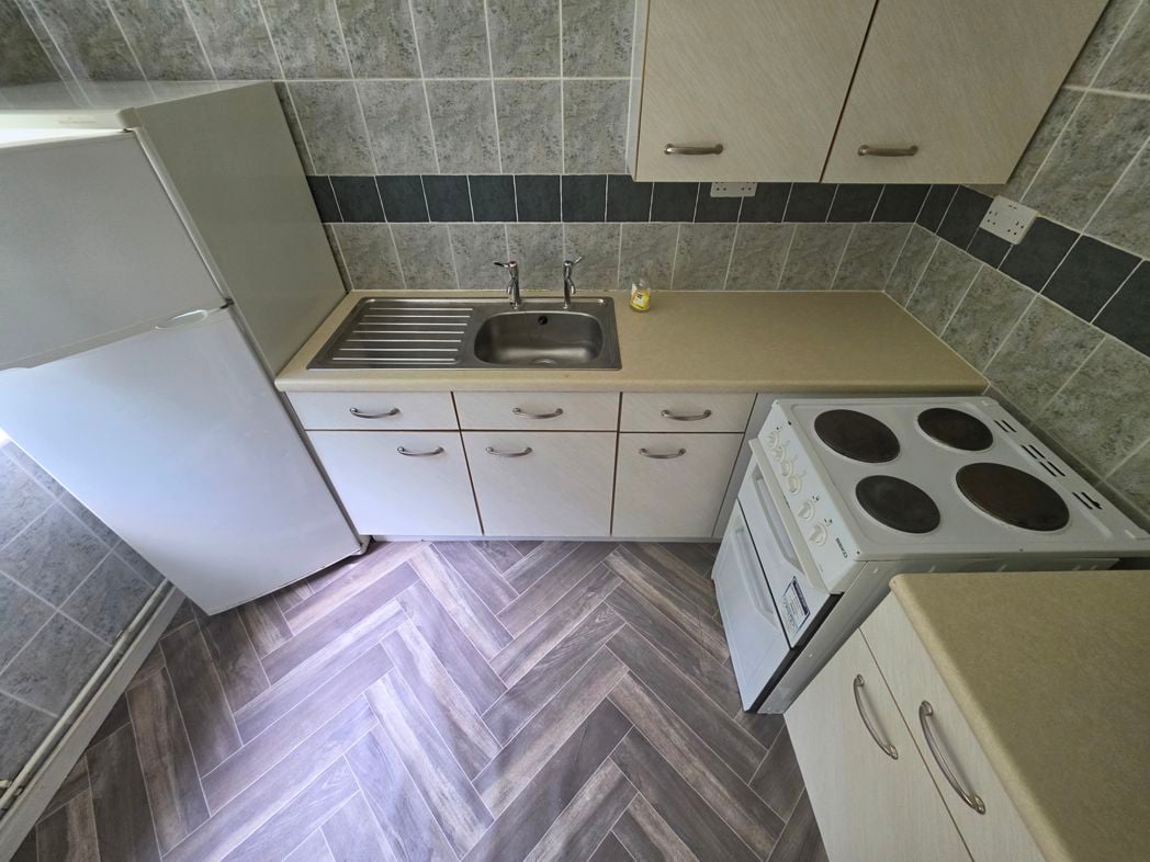 Property image 3 of 10
