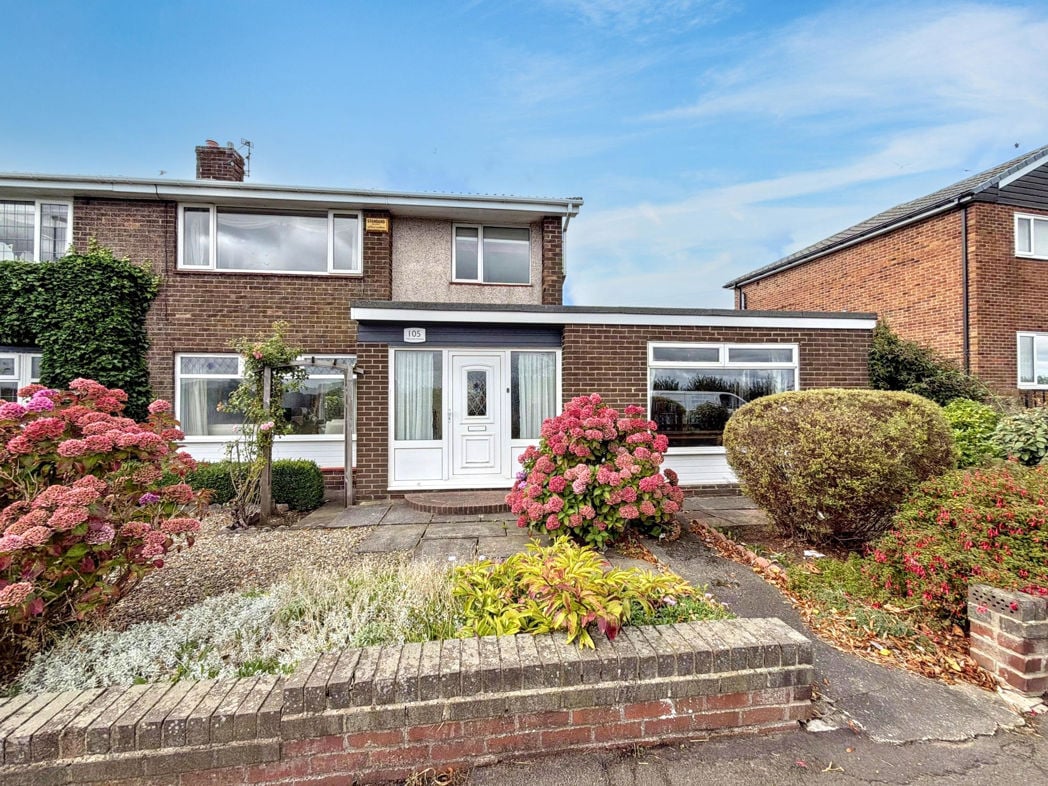 Property image 1 of 17
