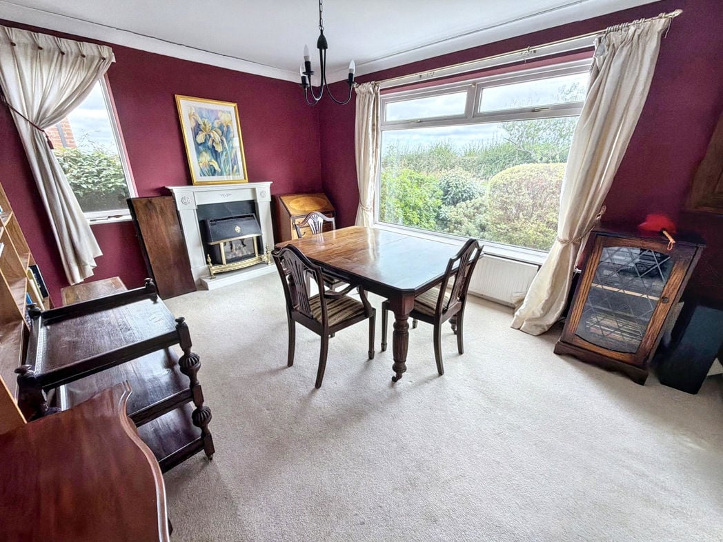 Property image 12 of 17