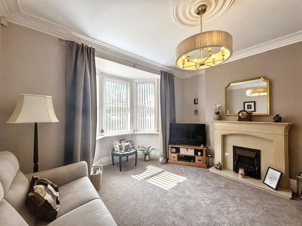 Property image 8 of 25