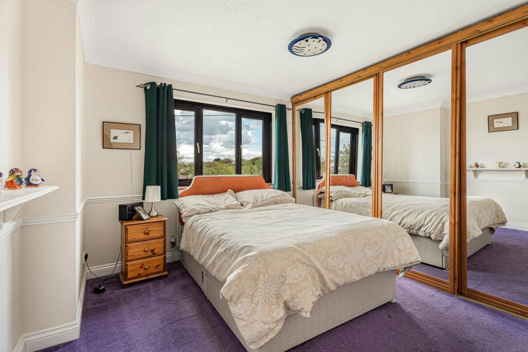 Property image 6 of 18