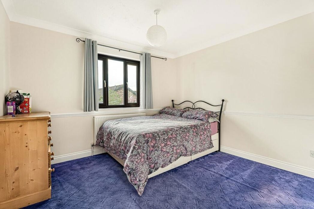 Property image 12 of 18