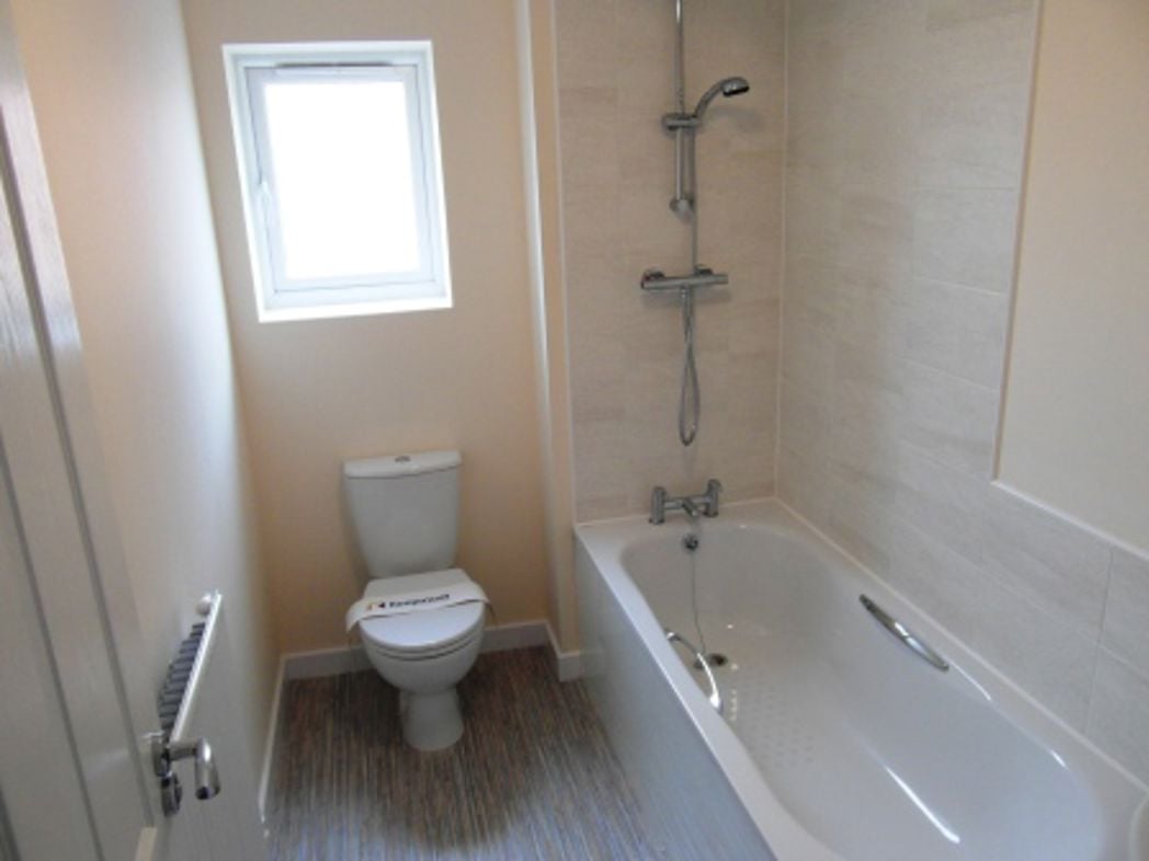 Property image 6 of 7