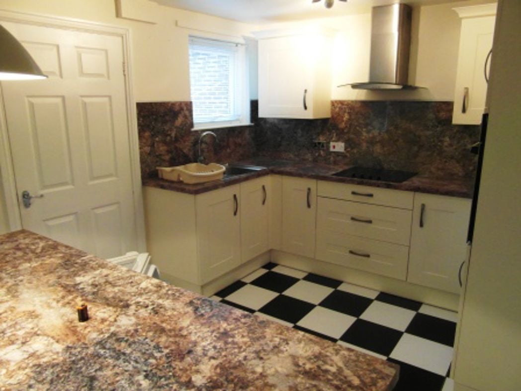 Property image 4 of 7