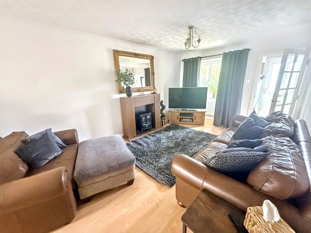 Living Room / Dining Room