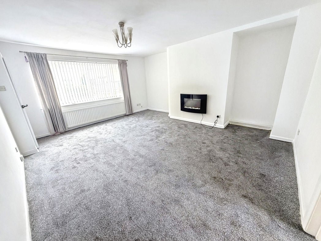 Living Room / Dining Room
