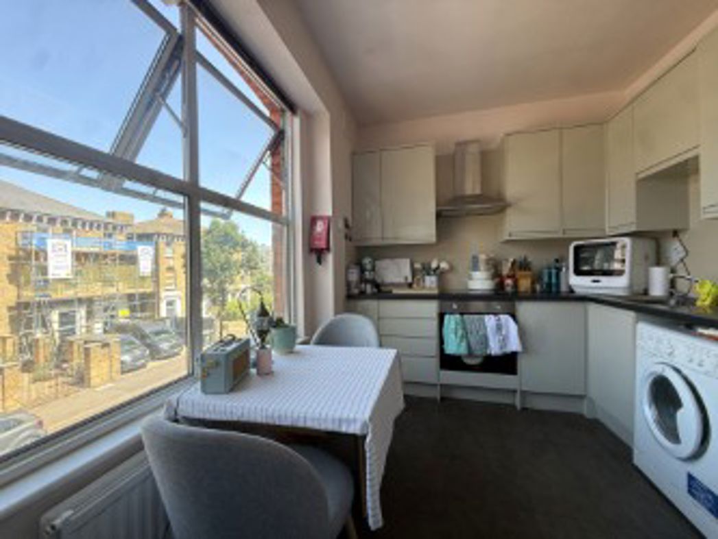 Property image 10 of 14