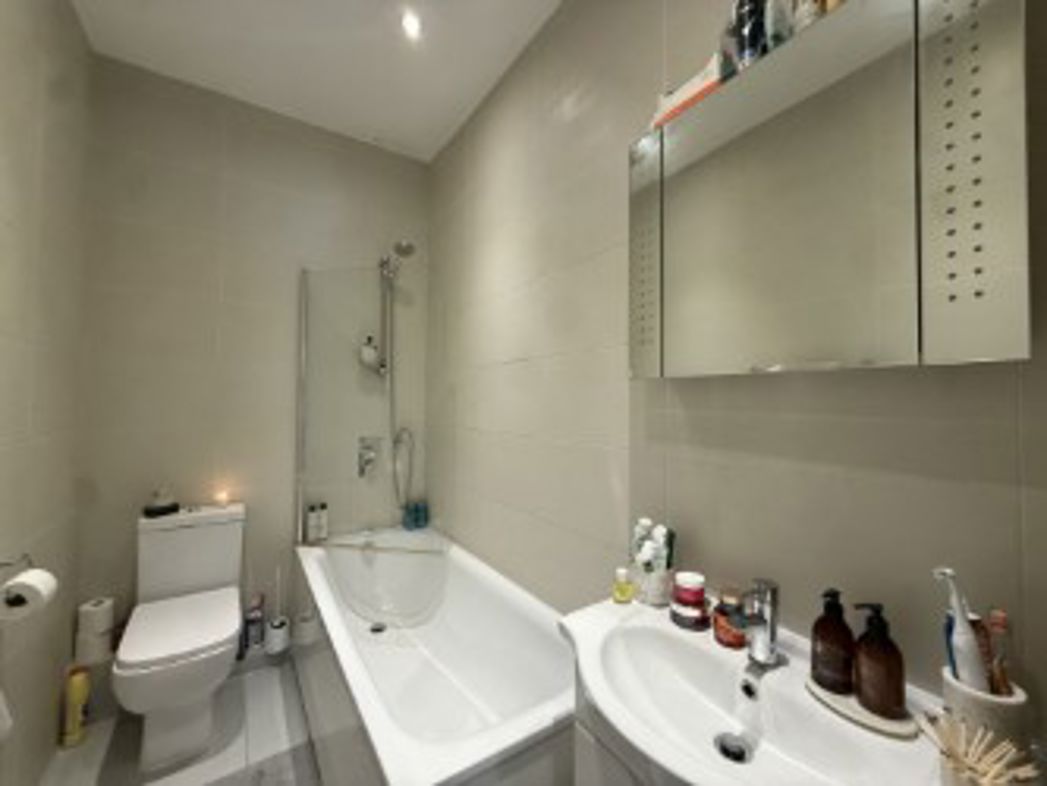 Property image 12 of 14