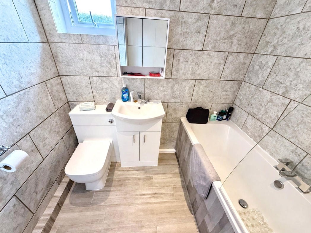 Bathroom W/C