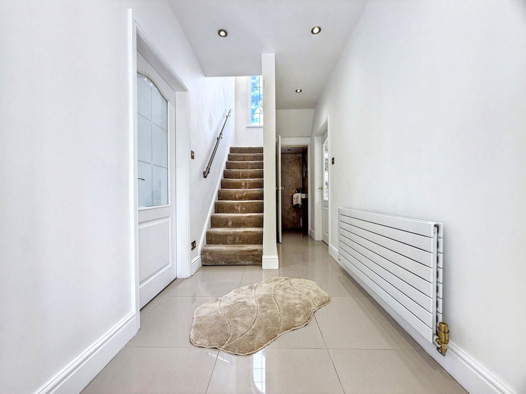 Entrance Hall Lobby