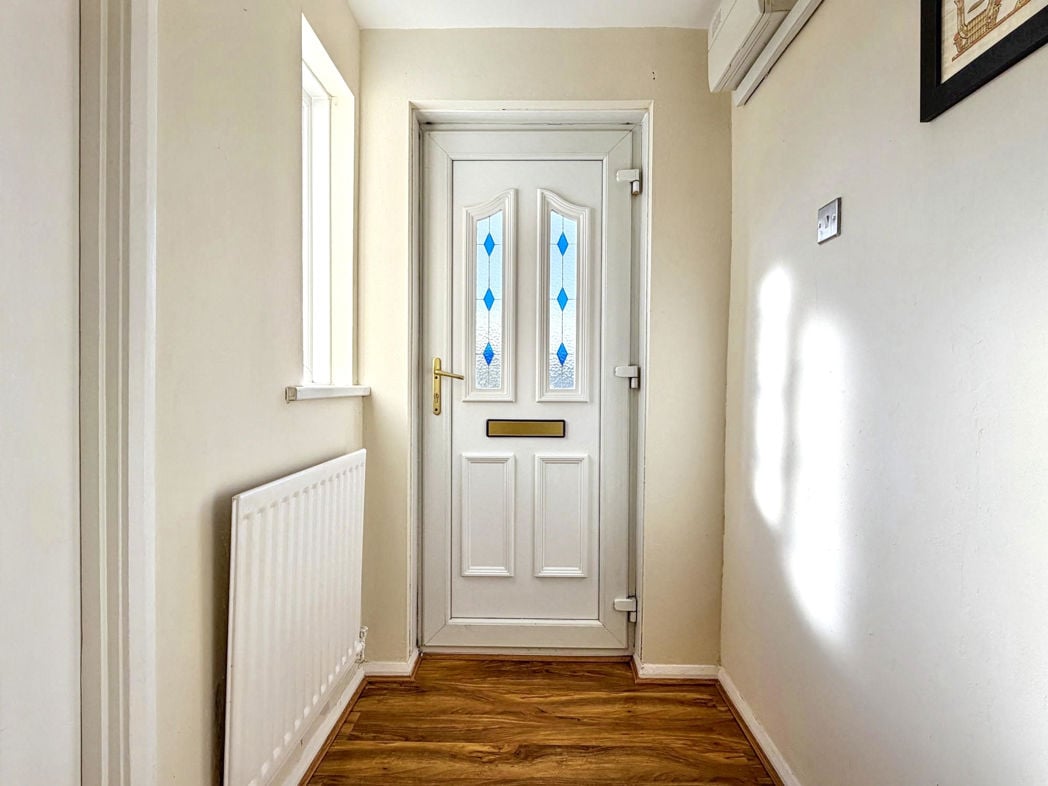 Porch/Entrance