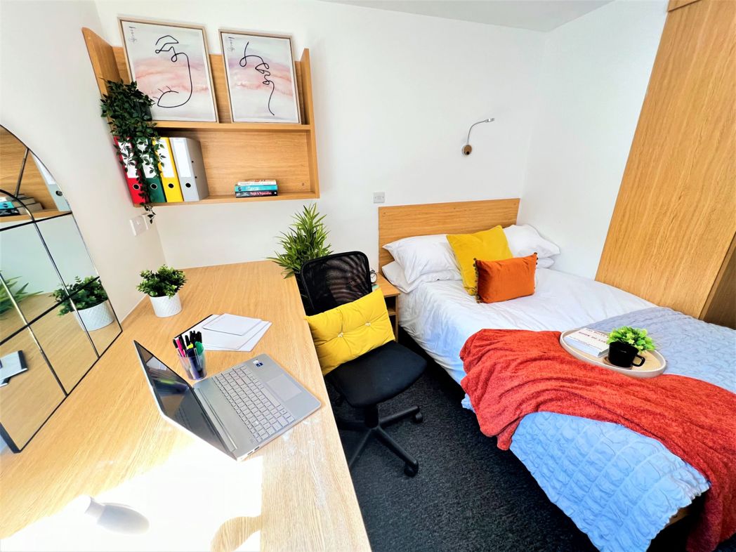 Property image 3 of 7