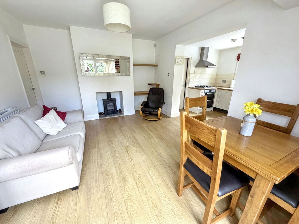 Property image 2 of 12