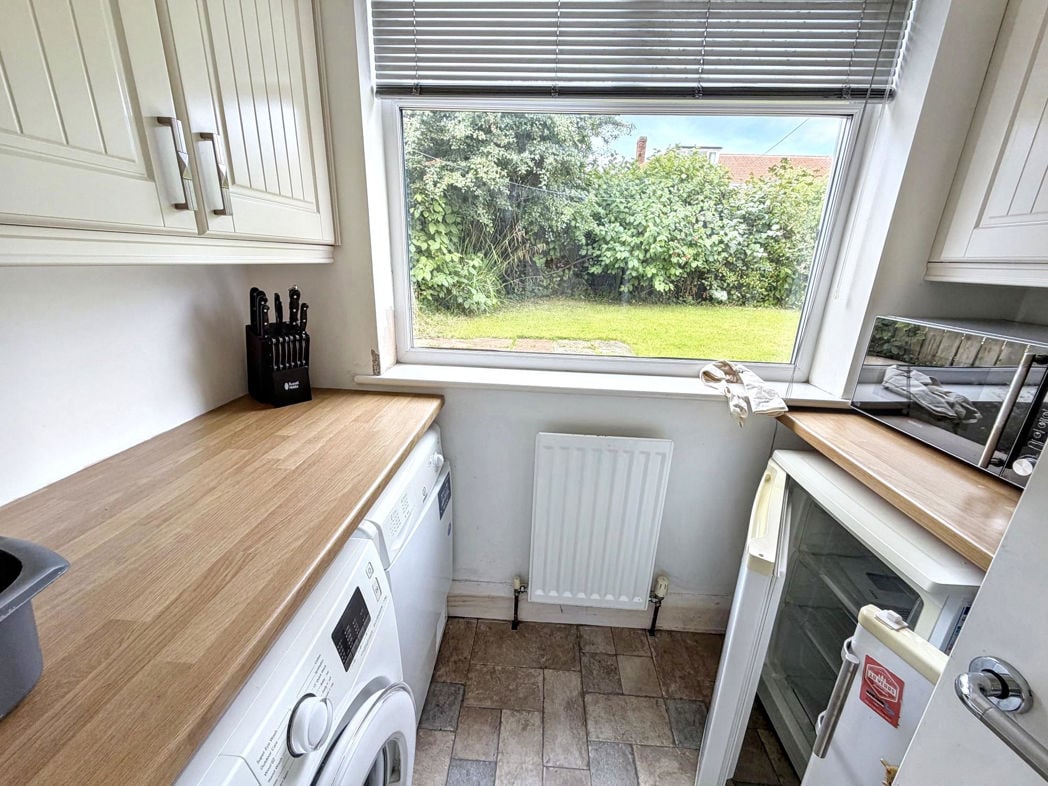Property image 4 of 12