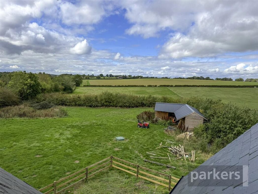 Property image 15 of 23