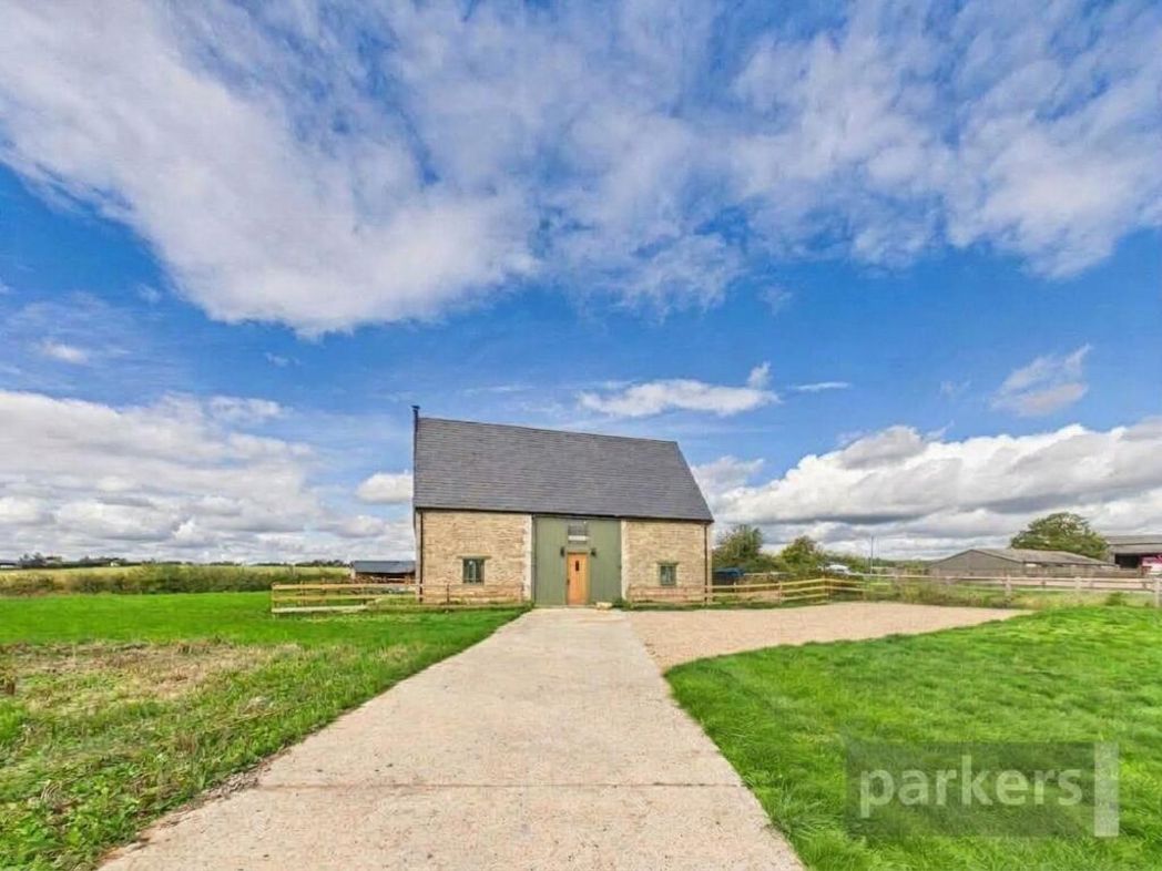 Property image 16 of 23