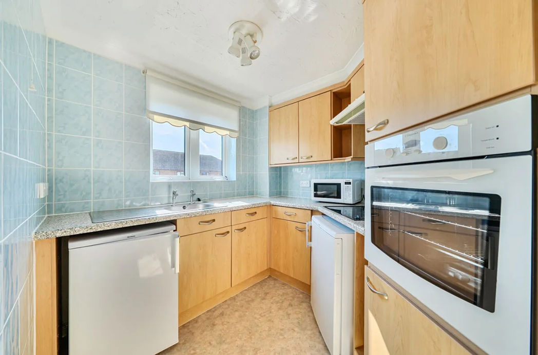 Property image 4 of 8