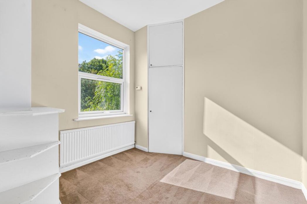 Property image 10 of 12