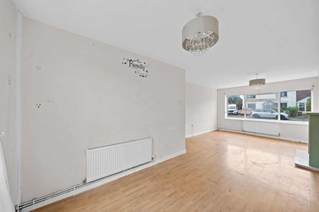 Property image 3 of 11