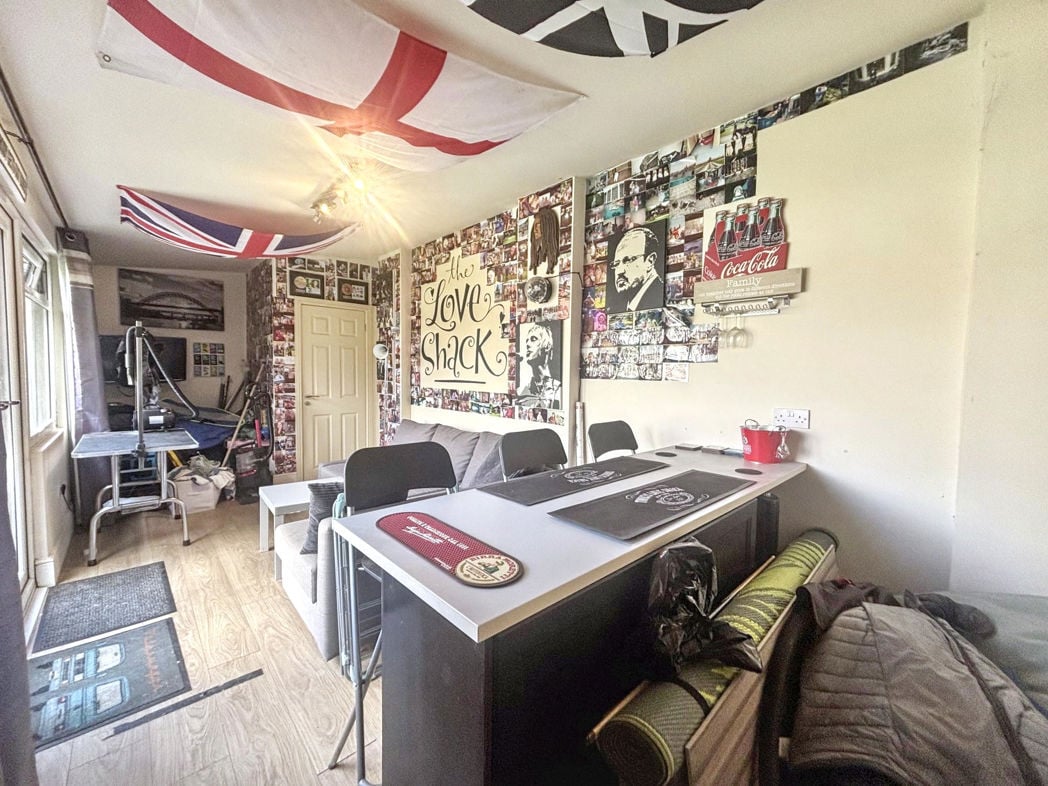 Garden Entertainment Room