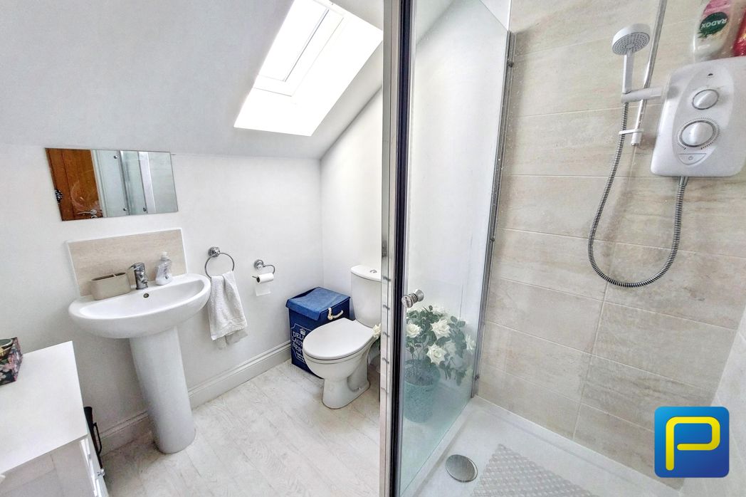 Family Shower Room