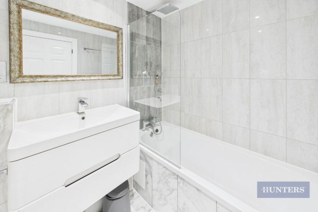 Property image 17 of 18