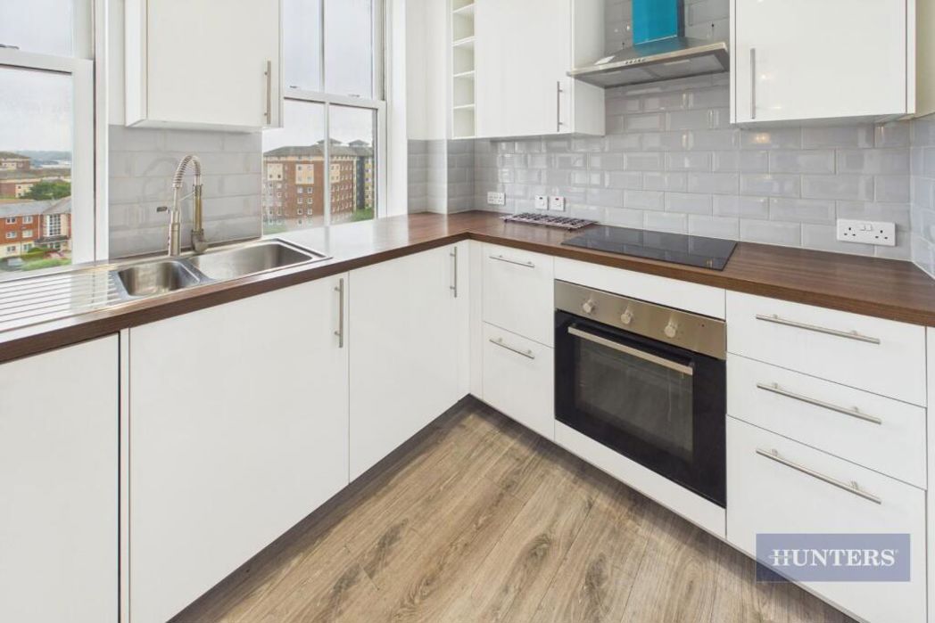 Property image 5 of 18