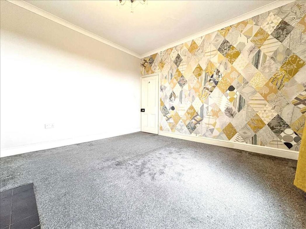 Property image 10 of 20