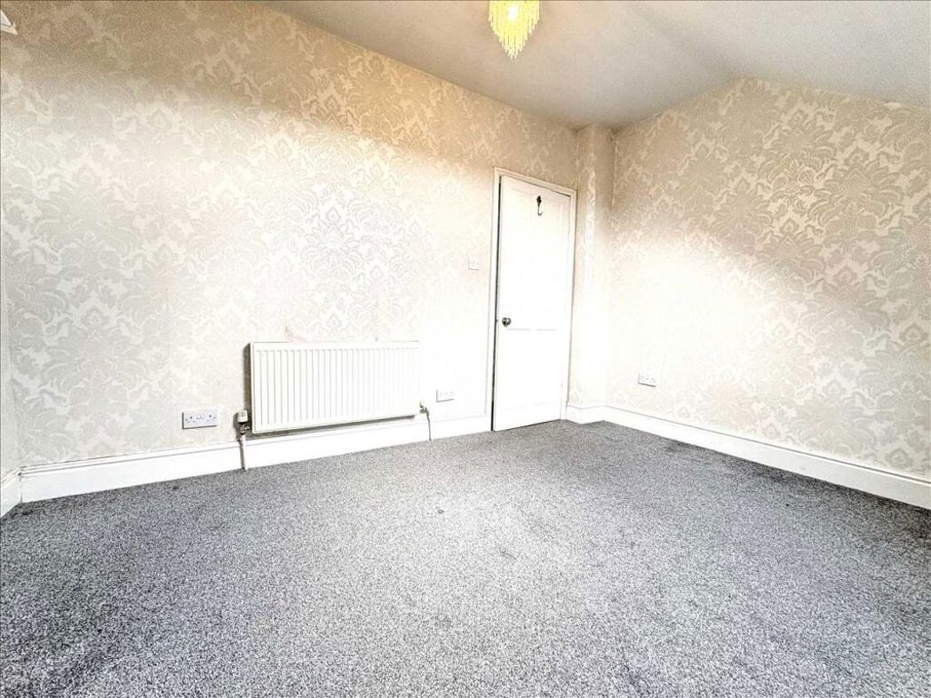 Property image 12 of 20