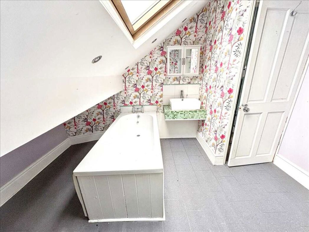 Property image 15 of 20