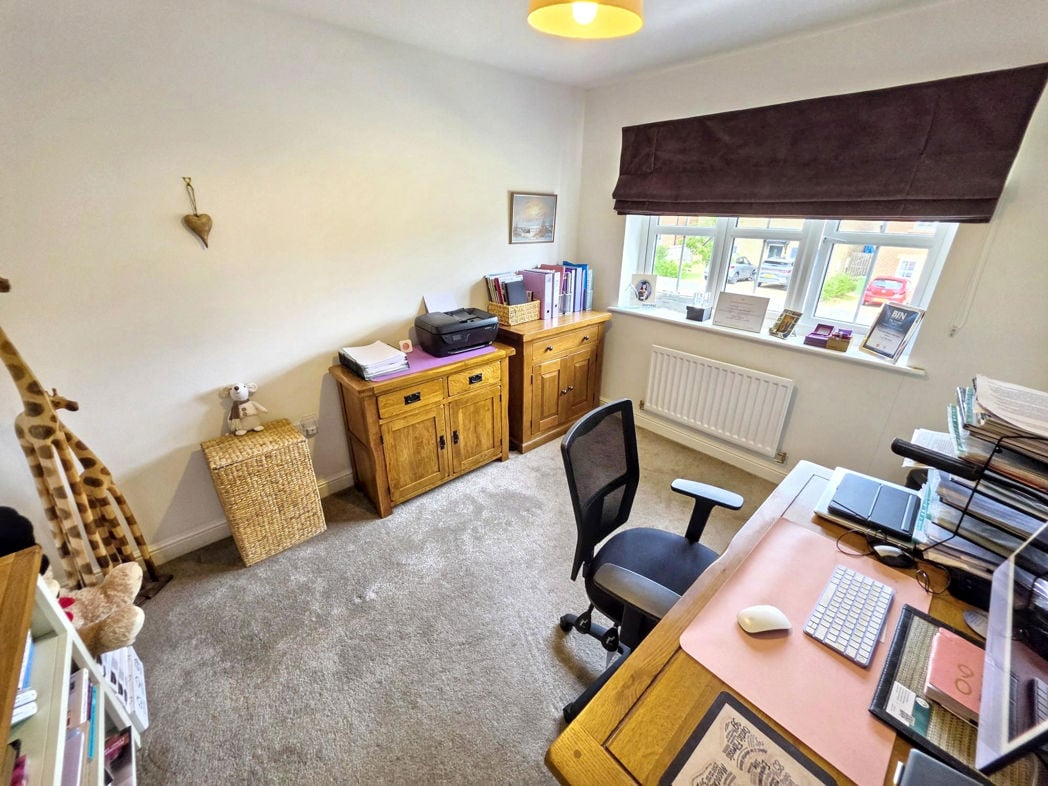 Property image 22 of 33