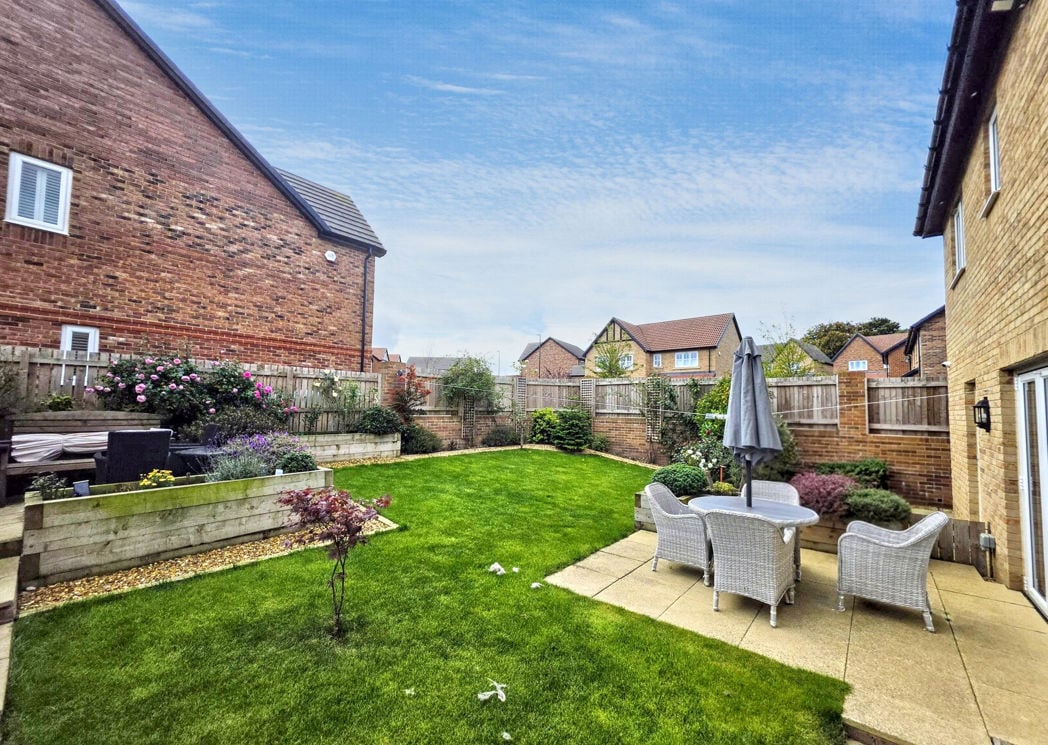 Property image 28 of 33