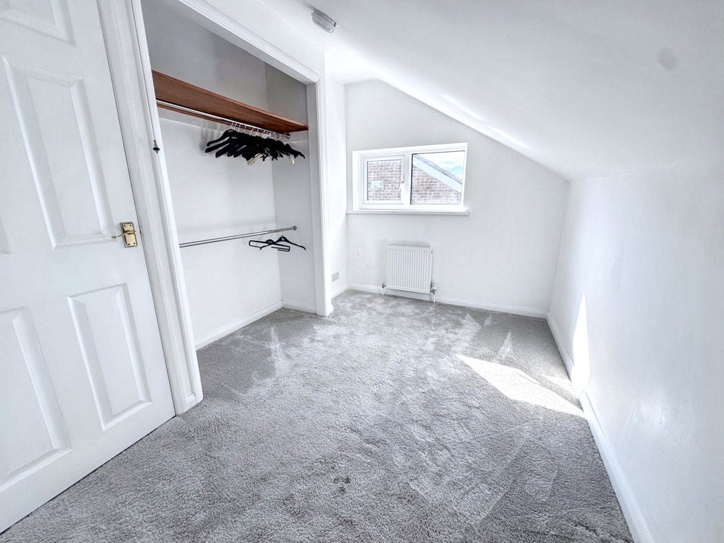 Office/ Potential bedroom