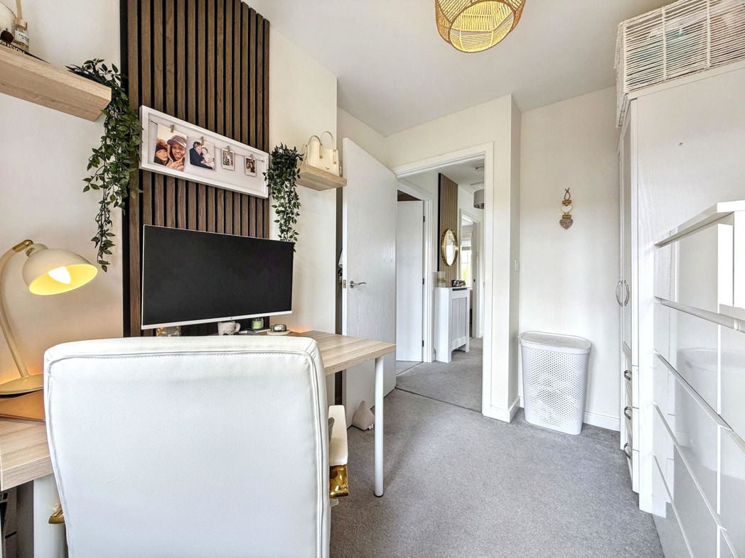 Property image 16 of 29