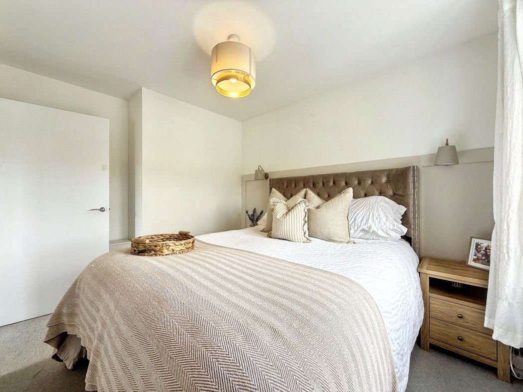 Property image 20 of 29