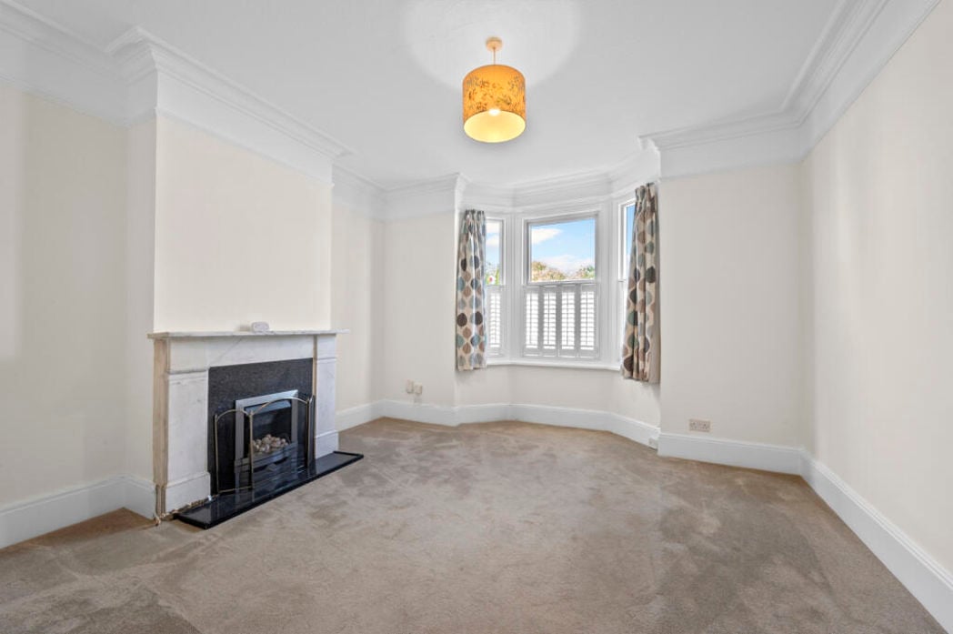 Property image 2 of 12