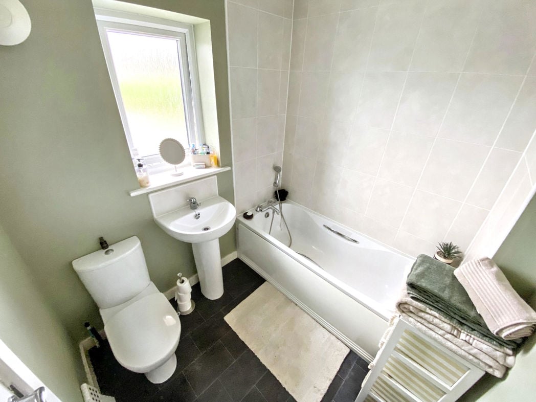 Property image 22 of 27