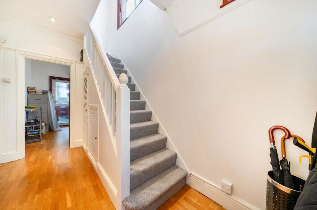 Property image 9 of 24