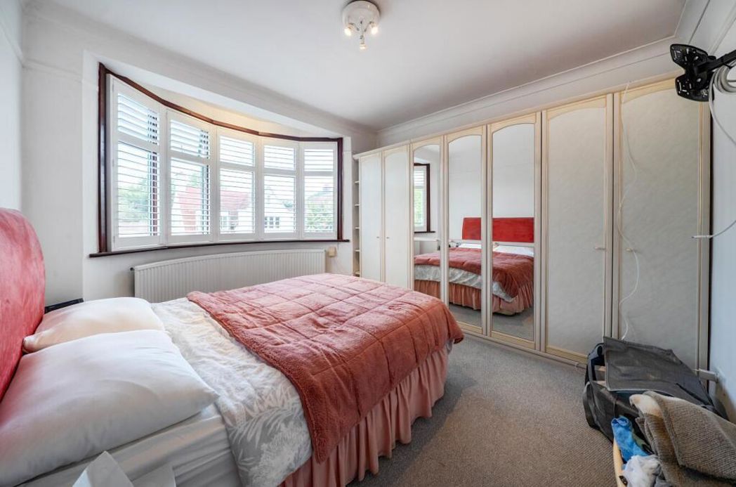 Property image 11 of 24
