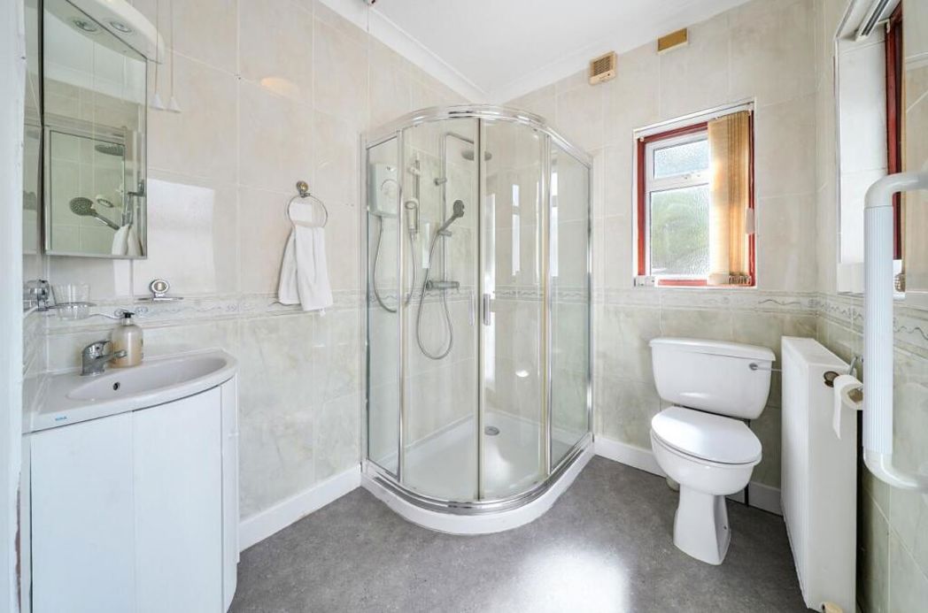 Property image 13 of 24