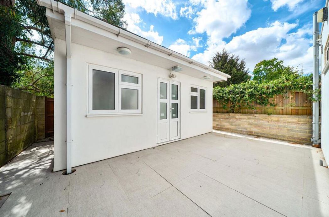 Property image 18 of 24