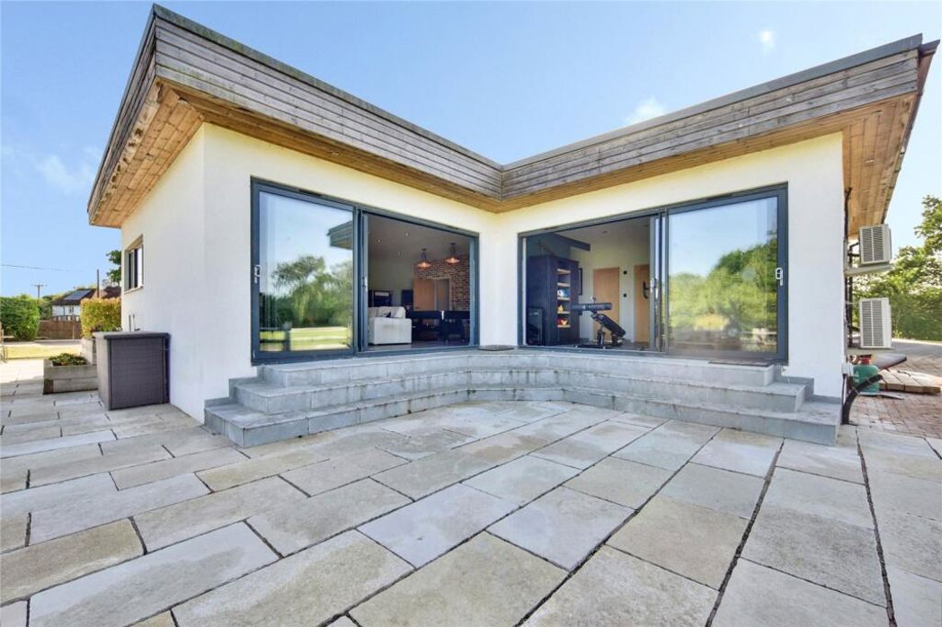 Property image 13 of 21