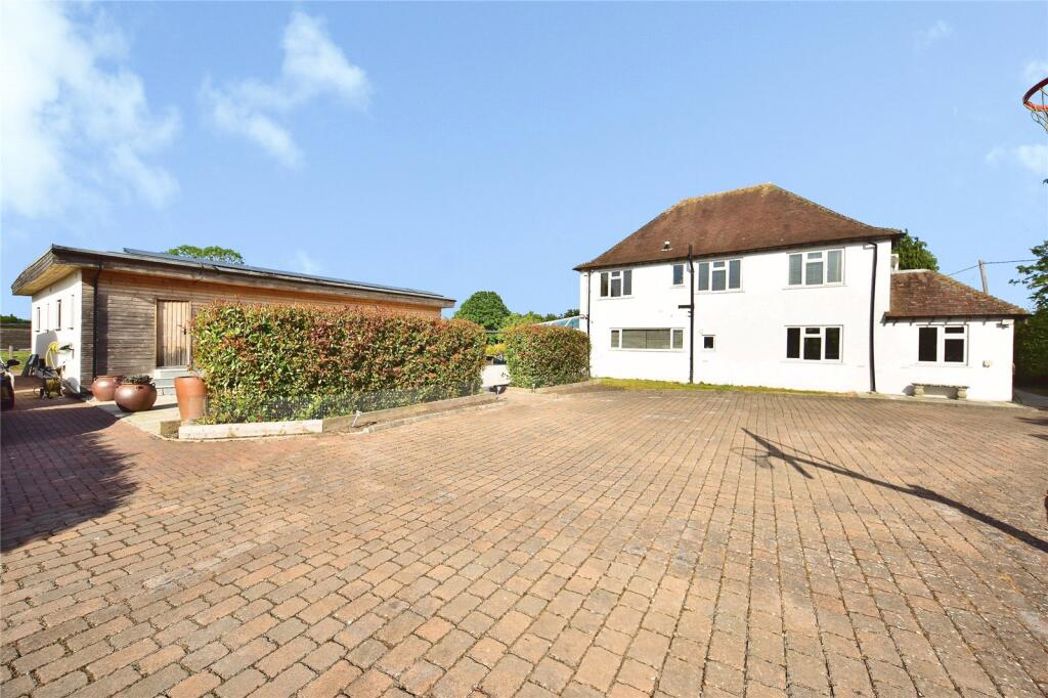 Property image 18 of 21
