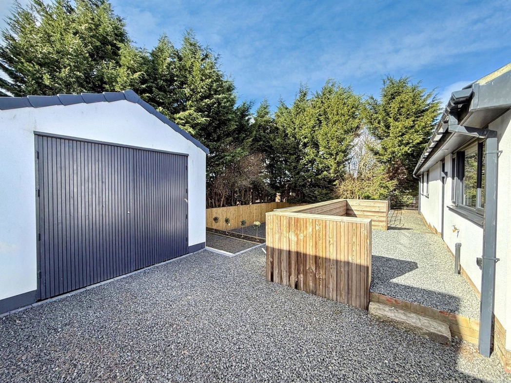 Property image 21 of 24