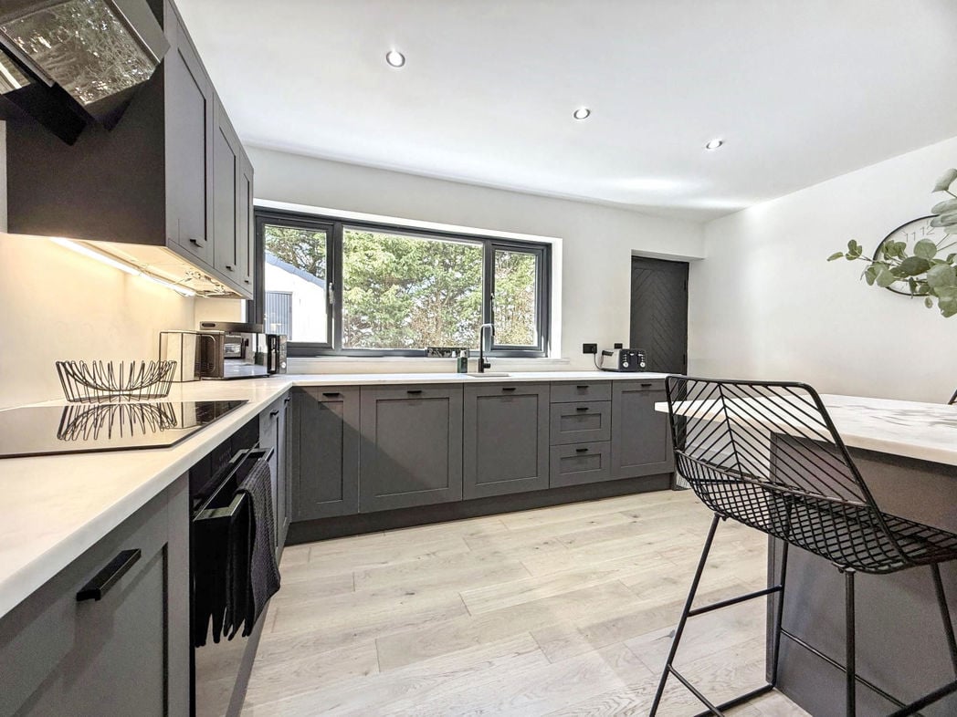 Property image 7 of 24