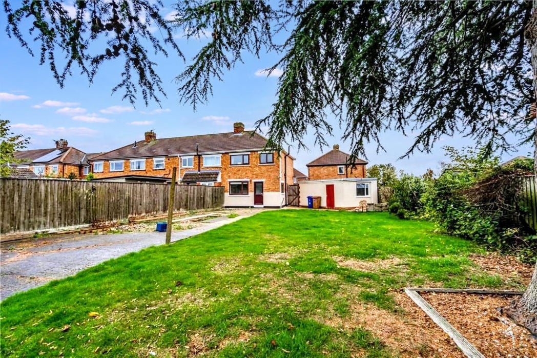 Property image 2 of 15